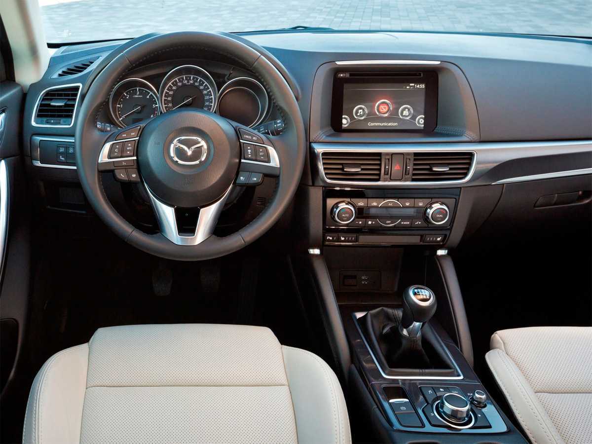 Мазда сх5 сколько литров. Mazda cx5 Interior. Mazda CX 5 2021 салон. Мазда СХ-5 2016 салон. Mazda CX 5 салон.