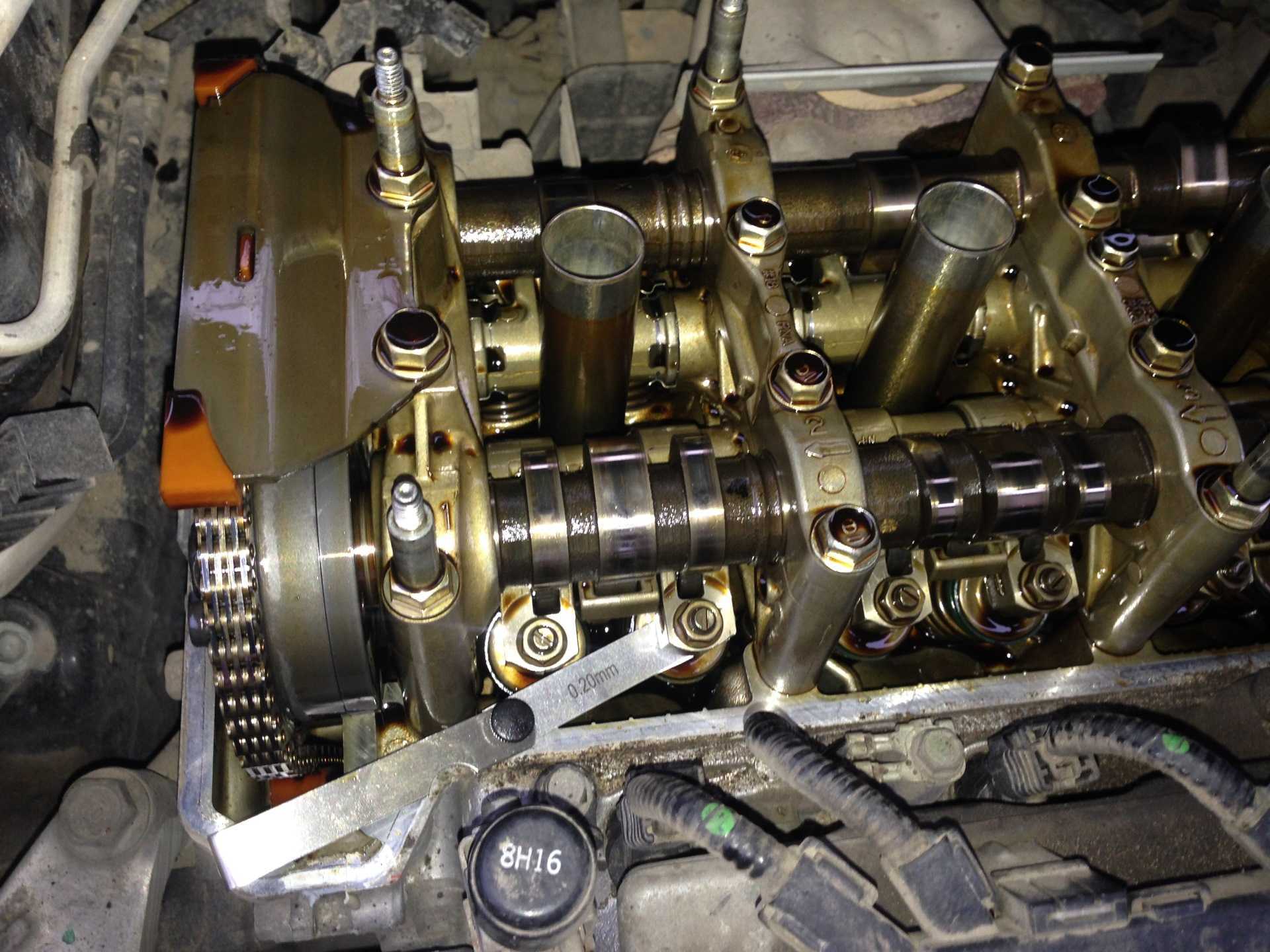 Появился звук в двигателе. 2sz-Fe гремят клапана. Стук в двигателе. Шум двигателя. Цоканье в двигателе.