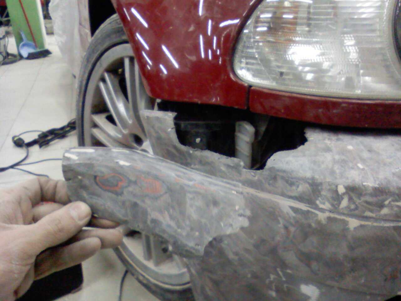 Ремонт бампера автомобиля своими руками: фото, видео