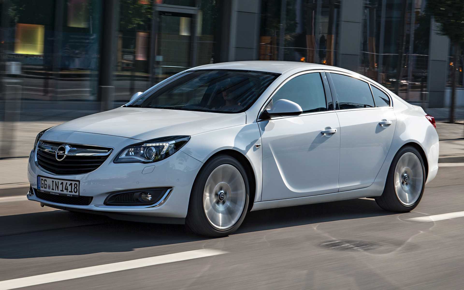 Opel insignia отзывы. Опель Инсигния седан 2013. Opel Insignia 2013. Opel Insignia 2015. Opel Insignia 1.