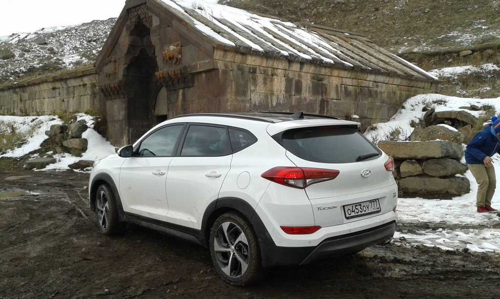 Hyundai Tucson 2021 панорамная крыша