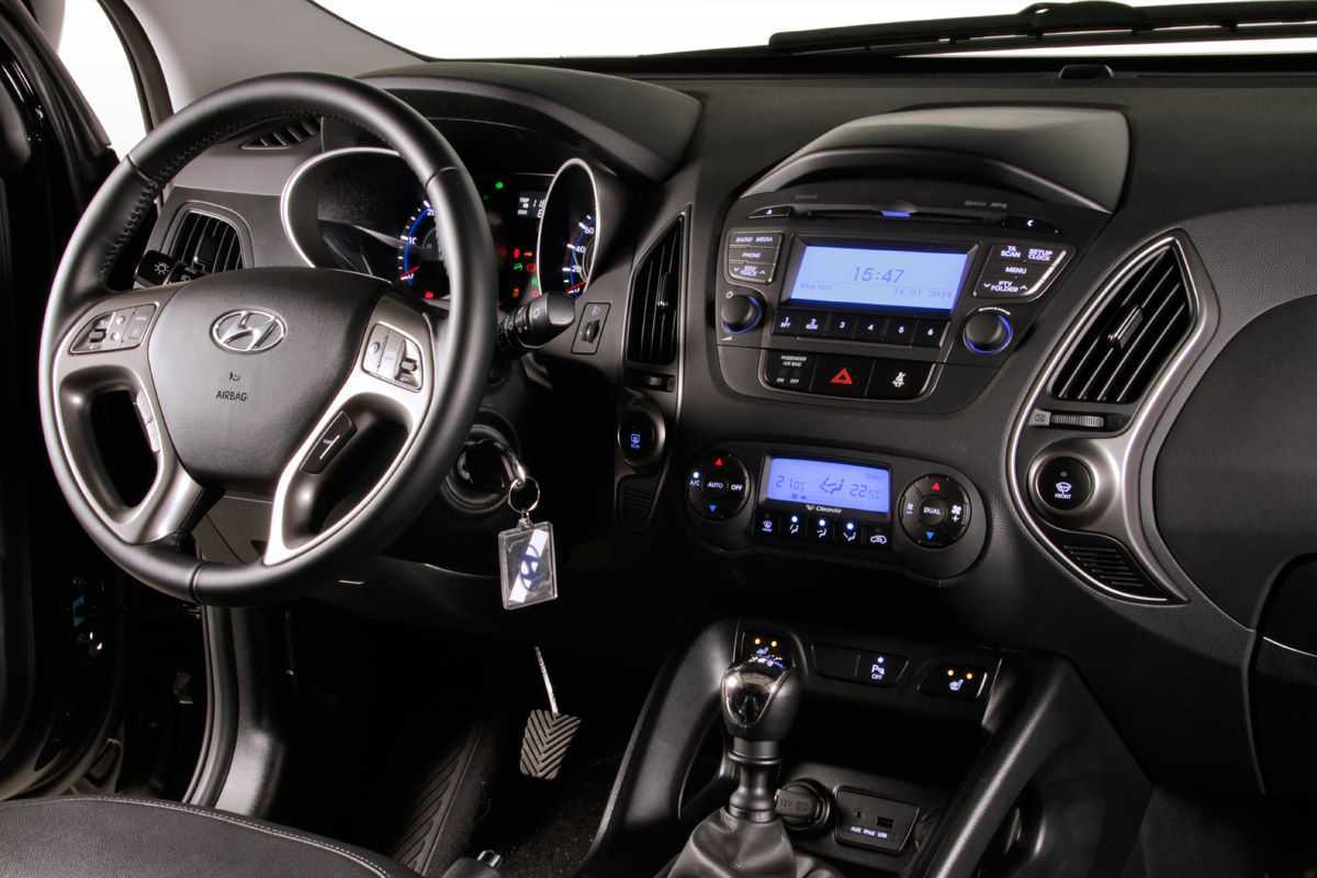 Характеристики hyundai ix35 внедорожник 5 дв., 1 поколение рестайлинг, 2013 - наст.вр. — wagens.ru